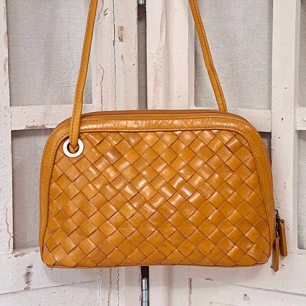 Vintage Bo Bo Bags CA Yellow Woven Leather Crossbody Bag Dome Boho Festival Y2K